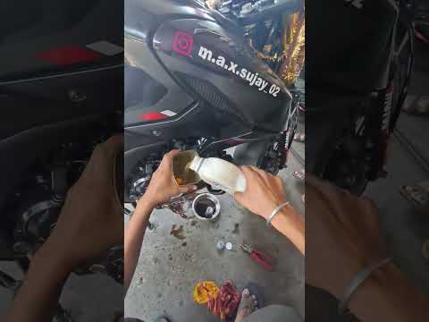 #bajaj pulsar n160 #bajaj #ENGIN #oil #servicing #sorts #all #n160lover