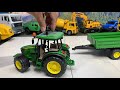 BRUDER traktorius John Deere 5115M, 02106