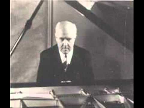 Walter Gieseking plays Schubert Impromptu in C minor  Op. 90 No. 1