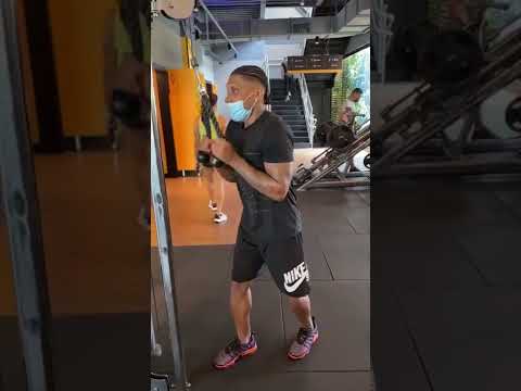 Bora começar a semana com motivação? Já treinaram ou ainda vão hoje? 🔥 #shorts