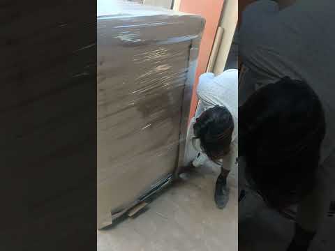 Household domestic shifting service, in boxes