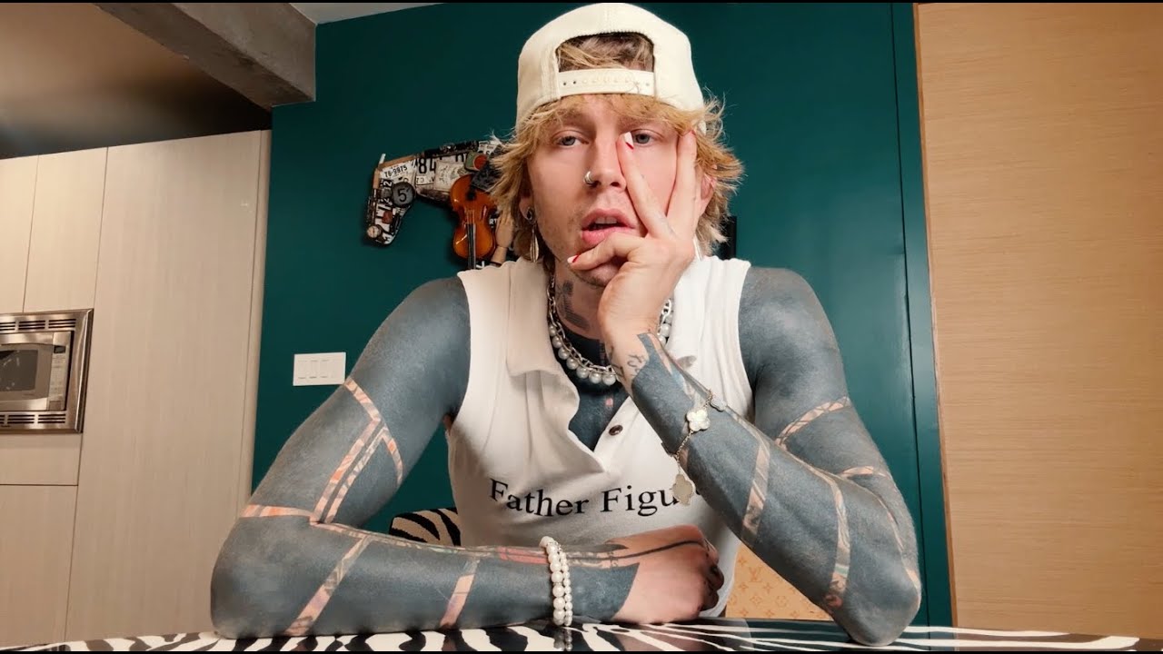 mgk - no cell phones in rehab