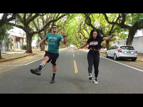 Márcia Felipe, Victor Meira - ela bate o Bum Bum no paredão - Regis Alcantara e Suen