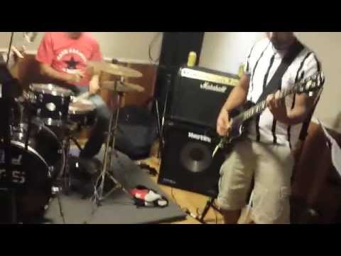 Radioactive - Banda Conspiracy