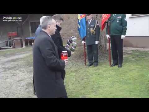 Položitev venca na Prelogovi domačiji na Grlavi