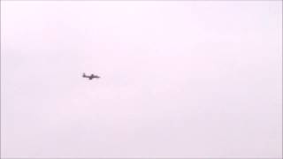 preview picture of video 'HAL Kiran flying overhead!'