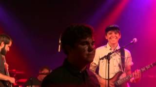 Surfer Blood - &#39;Take It Easy&#39; (Live in Van)