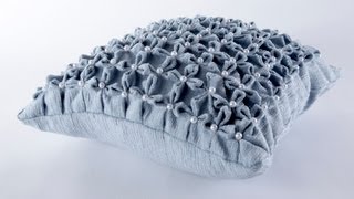 Canadian smocking four point/flower design by Debbie Shore