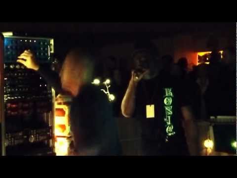 Caen Dub Order #1 - RootsTing & Murray Man ▶ Gregory Isaacs ①