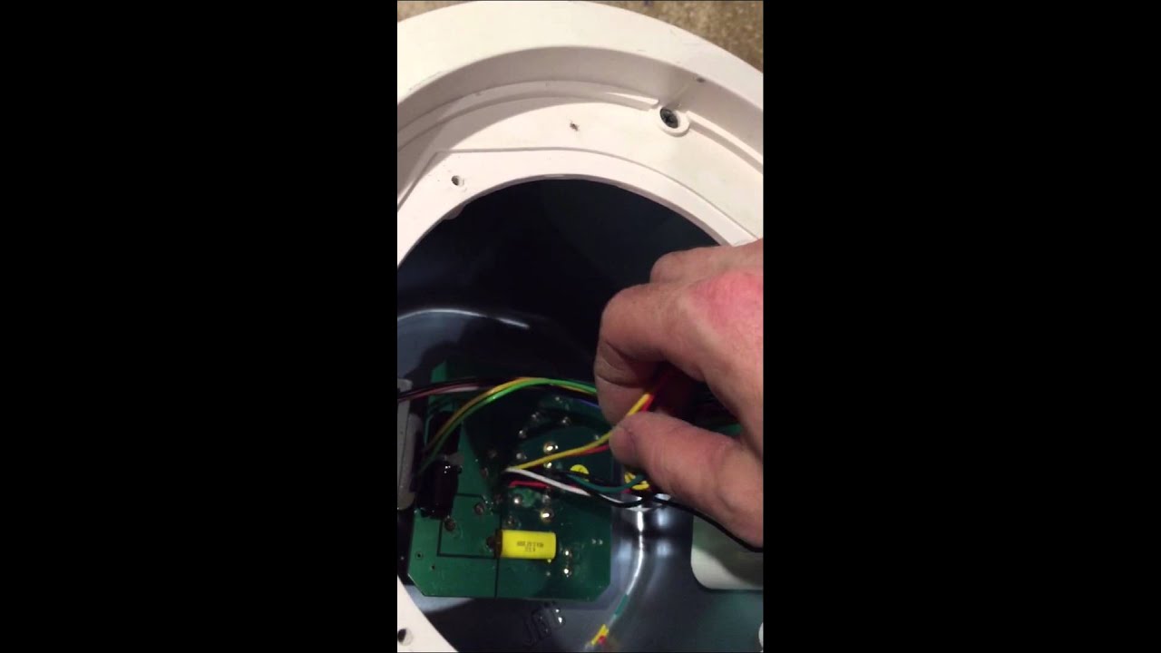 Loa âm trần JBL CONTROL 26CT chính hãng - Video