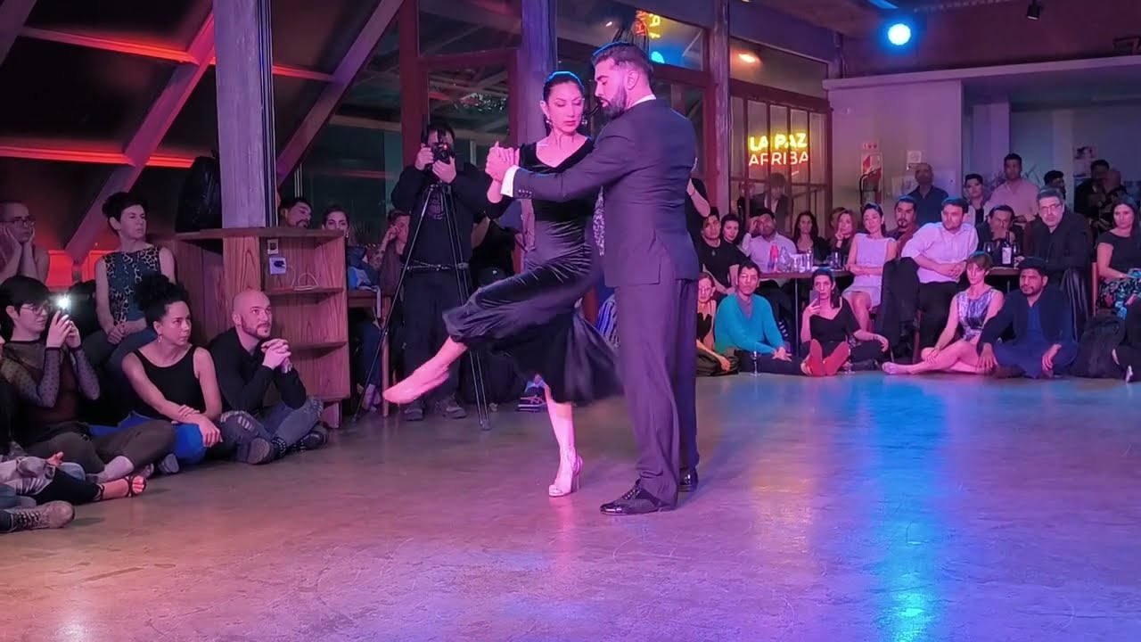 Video thumbnail for Fernando Carrasco & Moira Castellano - El Andariego - Alfredo Gobbi