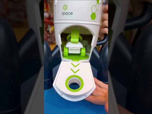 Vídeo relacionado con YULEYU Cohete Juguete, Modelo Avión Espacial con Astronauta, Nave Espacial para Niños y Niñas, Kit Exploración con Sonido y Luz, Regalo Días Festivos(Orange)