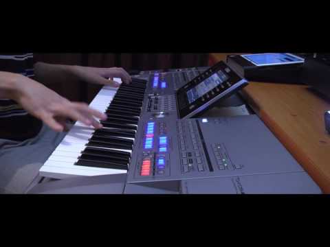 Demo Yamaha Tyros 5.