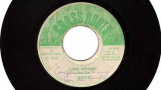 (1977) The Roots: Look Around / Version (Custom Disco)