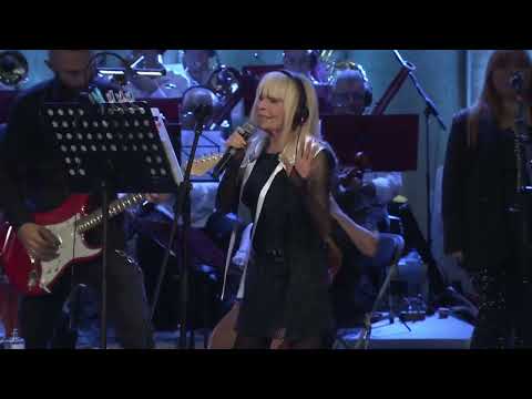 Лили иванова  - Чуй душата ми (Live) 2025