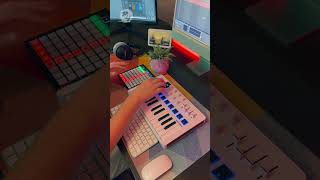 Download lagu Billie Jean - Michael Jackson // Live Looping (Arturia MiniLab 3, Novation Launchpad & Ableton) mp3
