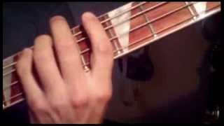 Progressive bass playing - Odd time grooves
