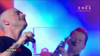 Dove c&#39;e musica - Eros Ramazzotti (RadioItalia Live 2015)