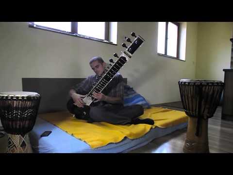 Hra na indický nástroj sitar v podaní Jána zo Spišskej