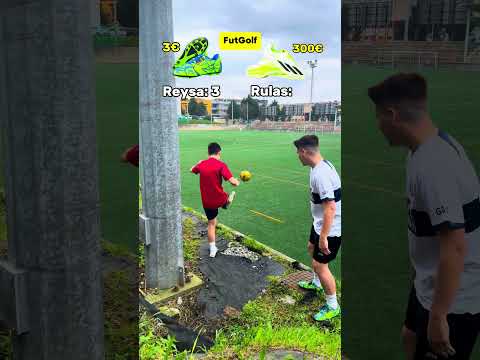 Botas de Fútbol $1 VS Botas de Fútbol $300