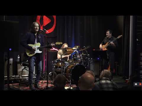 Dave Reinhardt-drums w Robben Ford n Tim George...