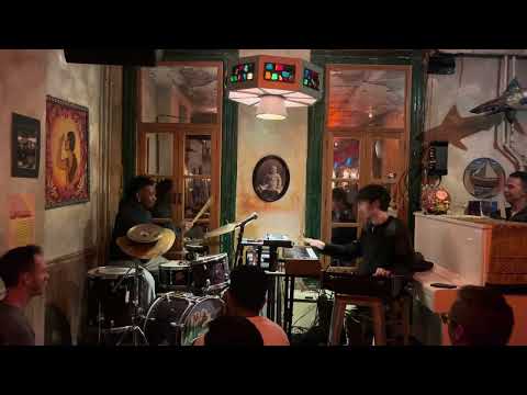 Bigyuki x Jharis Yokley at Bar LUnÂtico