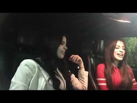 Marian y Mariel Santos 👭❤ (vía instagram❤ ajustando cuenta cover )(Sigue a Marian y Mariel👭⬇)