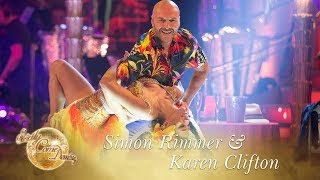 Simon Rimmer &amp; Karen Clifton Samba to &#39;Copacabana&#39; by Barry Manilow - Strictly 2017