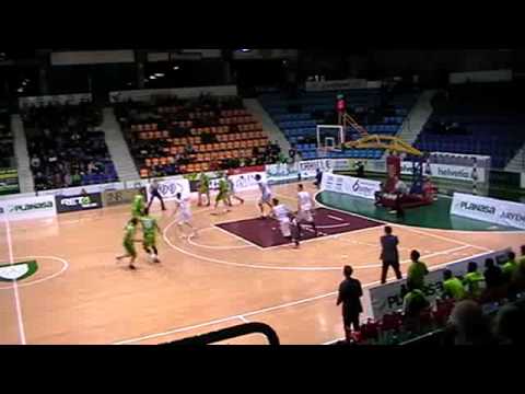 LEBOro16J PLANASA NAVARRA...,79 - 84,PALMA AIR EUROPA... (03/01/2016)