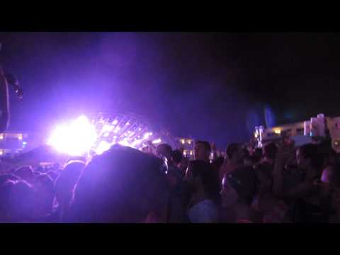 Center of the Universe (Ushuaia 2013, Departures)