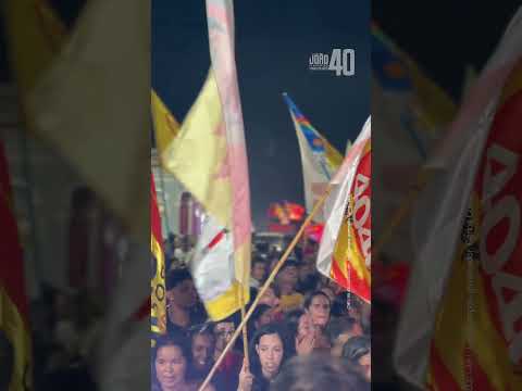 Correntes, é gente demais nesse sábado à noite!
