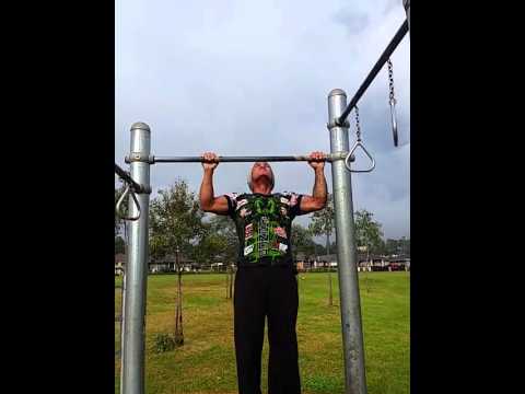 35 Strict pause Pullup