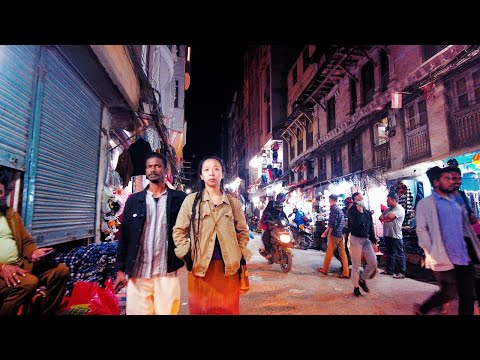 Mercados de compras no centro de Katmandu à noite | Mercados de compras noturnos na cidade de Katmandu | Nepal 4K