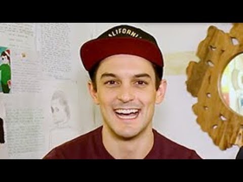 20 Questions in 2 Minutes with SpongeBob SquarePants Musical's Sheldon J. Plankton, Wesley Taylor