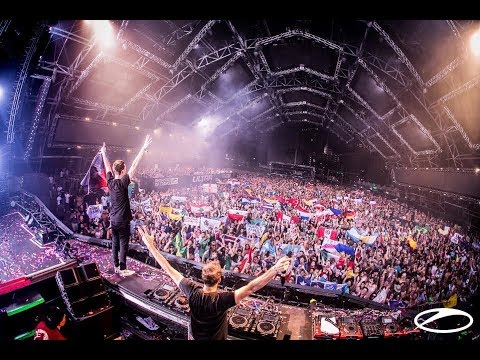 W&W (NWYR) - Dragon (Live Tomorrowland 2017)
