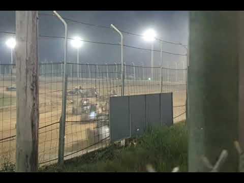 V6 Wingless Sprint Roll Over Crash @ Bairnsdale Speedway