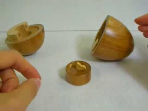 Japanese Puzzle Box/the solution of Karakuri Secret Box/Krakuri Egg/Trad Japan