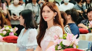 「まさに絶世の美女」妖艶ドレスに身を包む〝奇跡の50歳〟林志玲、春節番組ショットに絶賛の声！夫はEXILE AKIRA