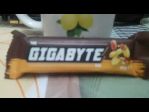 Gigabyte видеокарта и шоколад Gigabyte