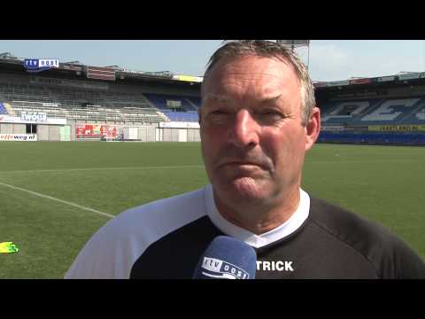 Stef Nijland in spits bij PEC Zwolle tegen Ajax