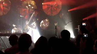 Blonde Redhead: Melody of Certain Three