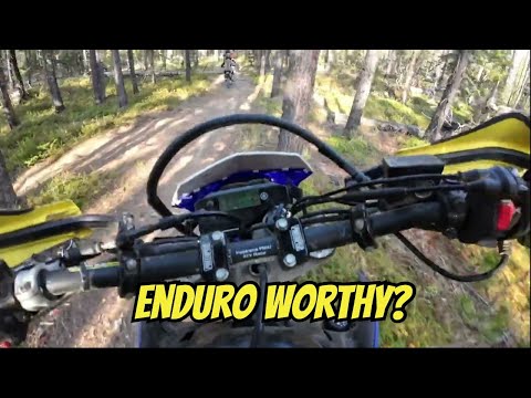 Ist die WR250R das PERFEKTE Dual-Sport-Enduro-Motorrad?