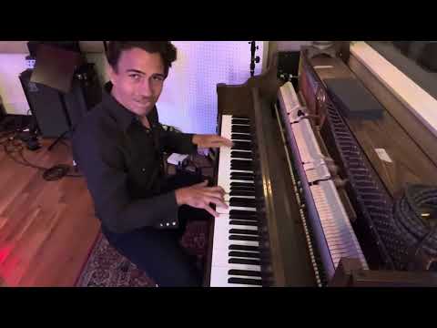 Blues Boogie - Amos Milburn Style.