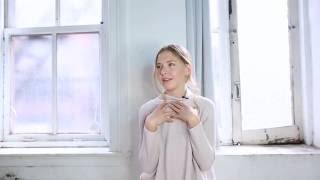 A Fifteen Year Old Explains What It's Like Growing Up With Social Media | Galore TV