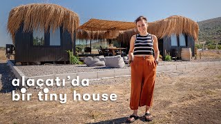 Alaçatı'da U Şeklinde Sıra Dışı Bir Tiny House