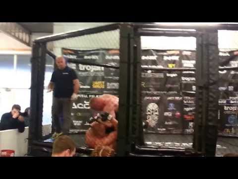 Rafal (Iron Mann MMA)  vs Roman (Fighting Fit Stone) @Trojan Free Fighters