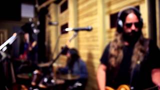 Blackberry Smoke &quot;The Whippoorwill&quot; | OFF THE AVENUE E140