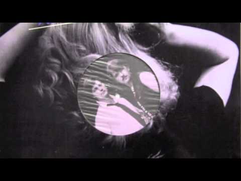 Jakke & Jokke - Naisen Haluan (I Can See Right Through You)