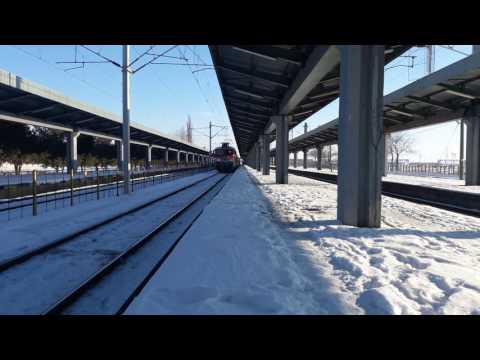 IR 346 CU EA 498 IESIND/EXIT DIN/FROM PLOIEȘTI VEST STATION WITH DESTINATION/CU DESTIANTIA WIEN Hbf