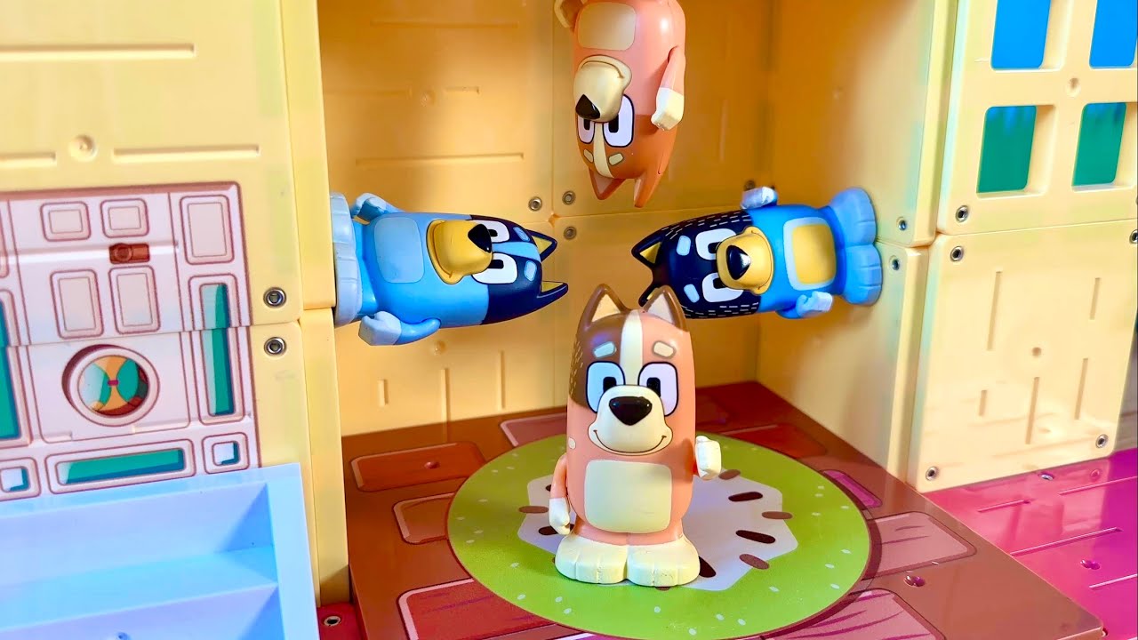 New Bluey Tile Town Magnetic Playset - Fun & Playful Video for Kids